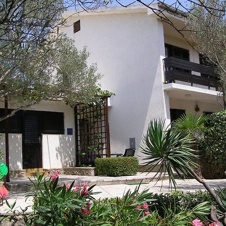Apartments Dunoti Krk Town Exterior foto