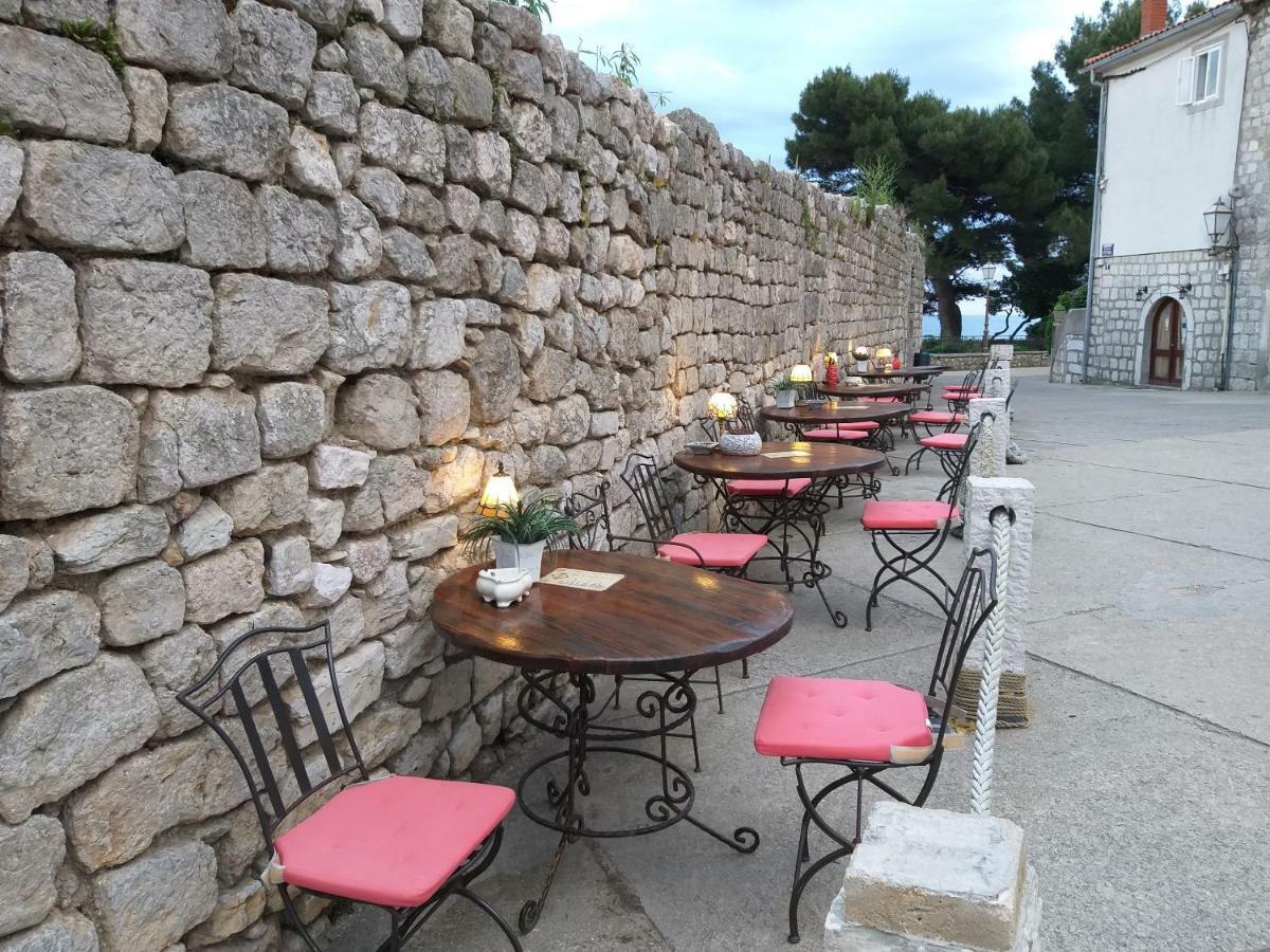 Apartments Dunoti Krk Town Exterior foto